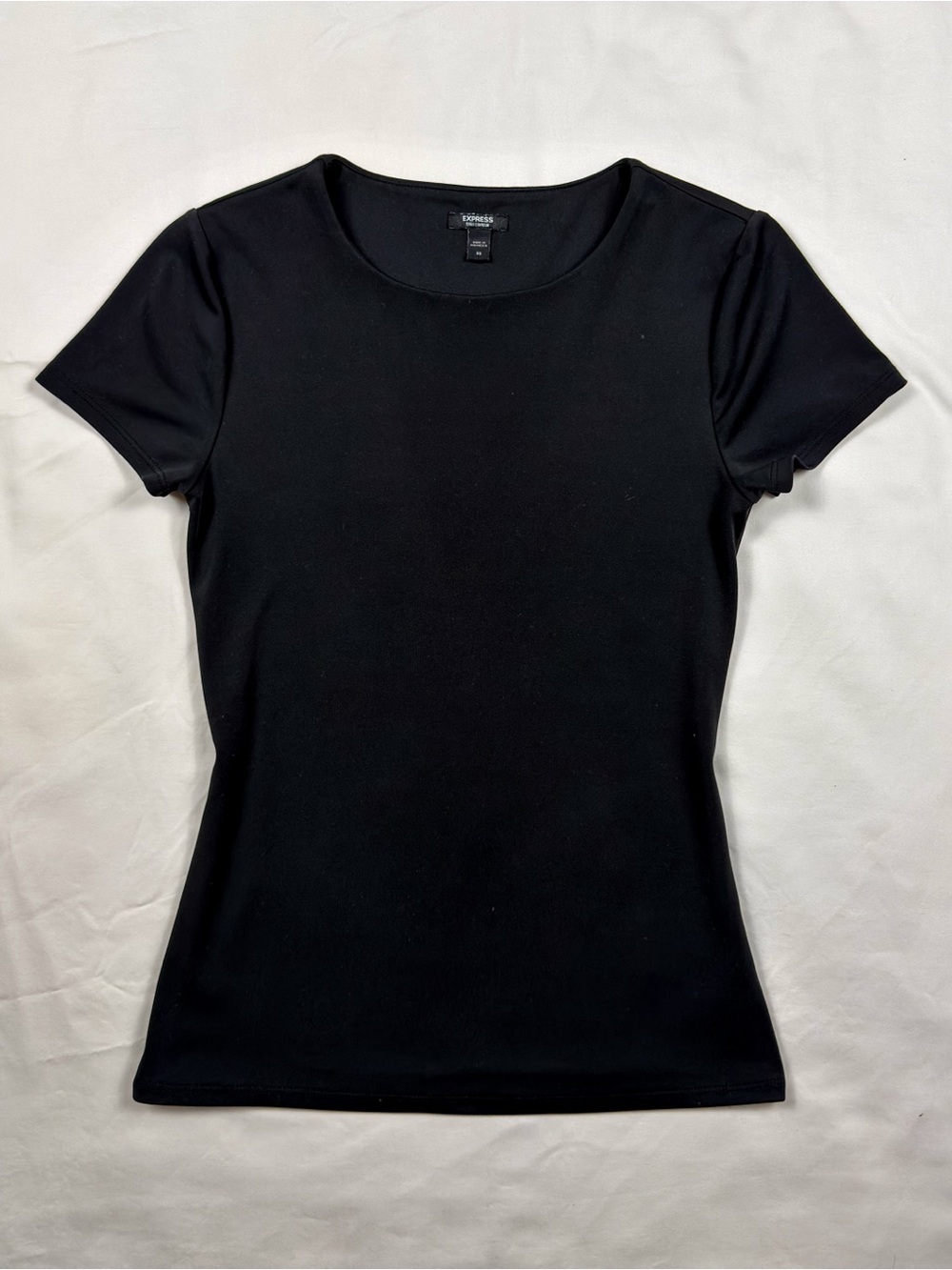 Express Body Contour Black Short Sleeve Top